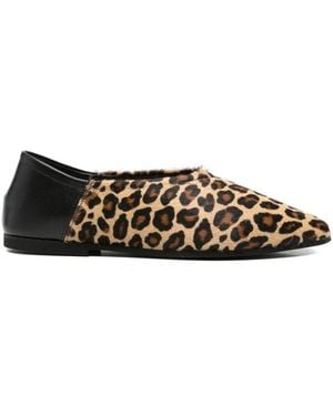 babú Milano Leopard Ballet Flats - White