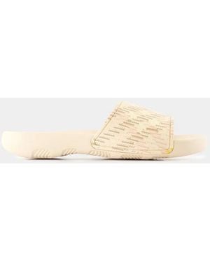 Burberry Dive Check Sandals - Natural