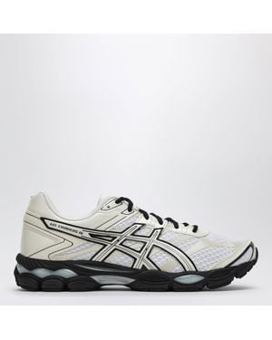 Asics Gel-Cumulus 16 Sneakers - White