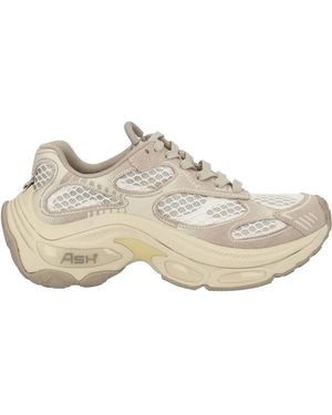 Ash Dragon Trainer - White