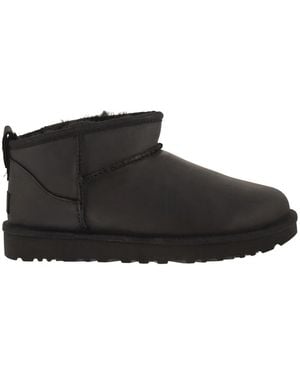 UGG Classic Ultra Mini - Black