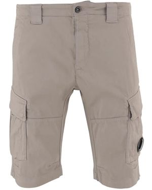C.P. Company Cargo Shorts With Lens Detail - Grey