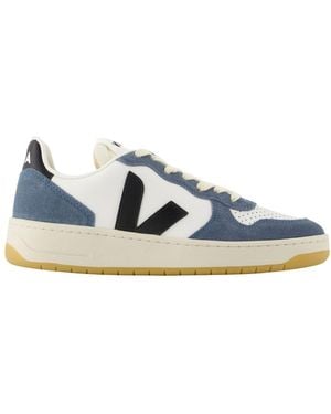Veja V-10 Sneakers - Blue