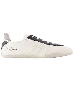 Y-3 Minimalist Sneakers - White
