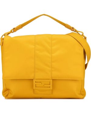 Fendi Hobo Bags - Gelb