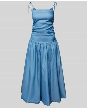 Amy Lynn Cocktailkleid mit Raffungen Modell 'ALEXA' - Blau