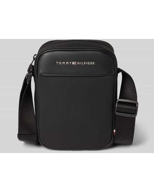 Tommy Hilfiger Kameratasche mit Label Print - Schwarz