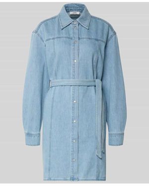 Mbym Knielanges Jeanskleid mit Bindegürtel Modell 'Kimmia' - Blau