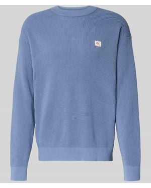Calvin Klein Strickpullover mit Strukturmuster und Rundhalsausschnitt - Blau