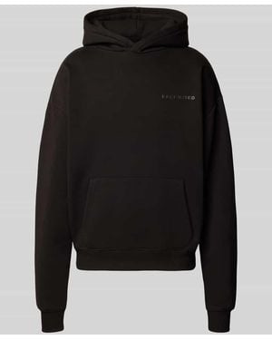 Prohibited Relaxed Fit Hoodie aus Baumwoll-Mix mit Label-Detail - Schwarz