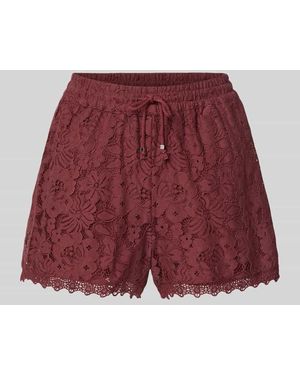 Vero Moda Regular Fit Sweatshorts mit Spitze Modell 'HONEY' - Rot