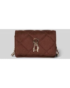 Steve Madden Crossbody Bag mit Label-Detail - Braun