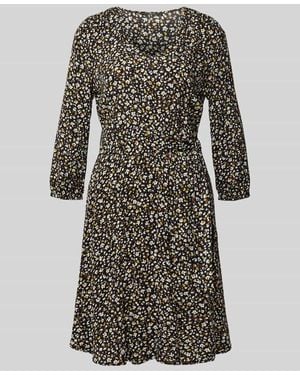 Zero Knielanges Kleid mit abgerundetem V-Ausschnitt - Grau