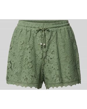 Vero Moda Regular Fit Sweatshorts mit Spitze Modell 'HONEY' - Grün