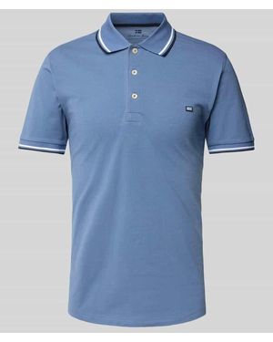 Christian Berg Men Poloshirt mit Label-Stitching - Blau