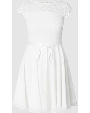 Swing Cocktailkleid Mit Spitzenbesatz Und Bindegürtel - Weiß