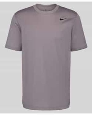 Nike Sport T-Shirts - Paars