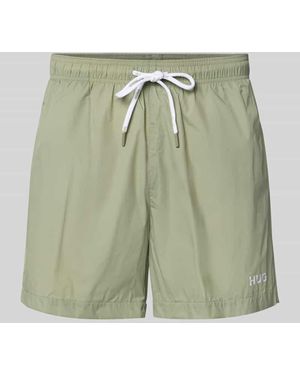 HUGO Badeshorts mit Label-Print Modell 'HAITI' - Grün