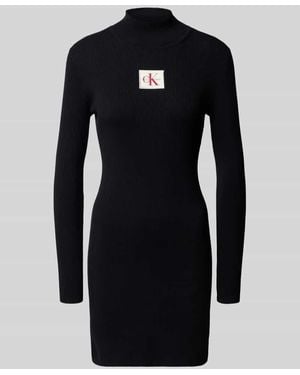 Calvin Klein Minikleid mit Logo-Patch in Strick-Optik - Blau