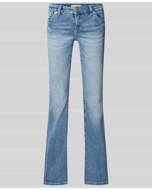 Gina Tricot Flared Jeans im Used-Look Modell 'Poppy' - Blau