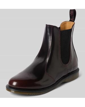 Dr. Martens Chelsea Boots mit profilierter Gummisohle Modell 'Flora' - Schwarz