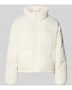 Review Steppjacke mit Stehkragen und Label-Stitching - Natur
