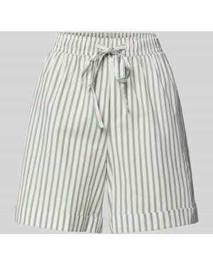 Pieces Regular Fit Shorts aus reiner Baumwolle Modell 'TAELYN' - Weiß