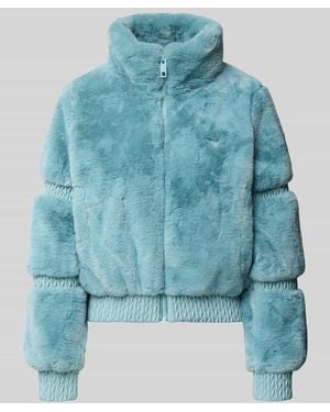 Guess Jacke aus Kunstfell mit Stehkragen Modell 'CARLA' - Blau