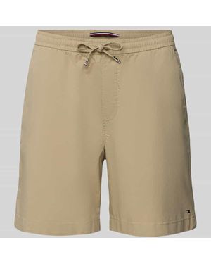 Tommy Hilfiger Regular Fit Shorts aus Baumwoll-Elasthan-Mix - Natur