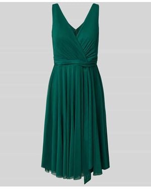 TROYDEN COLLECTION Knielanges Cocktailkleid in Wickel-Optik - Grün