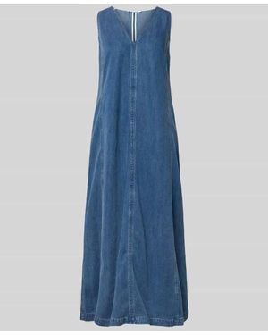 Samsøe & Samsøe Jeanskleid mit V-Ausschnitt Modell 'SASKYLAR' - Blau