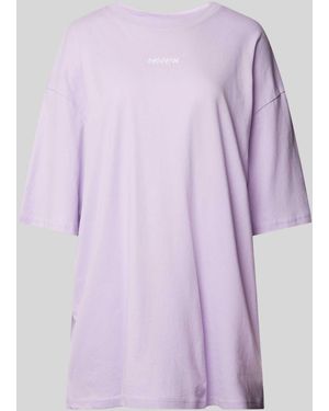 Review Essentials Oversized Logo T-Shirt - Lila