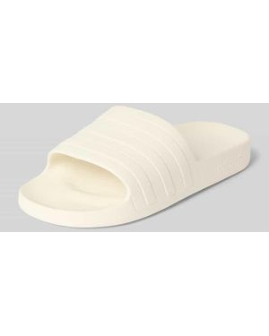 adidas Badeschuhe mit Label-Prägung Modell 'ADILETTE AQUA' - Weiß