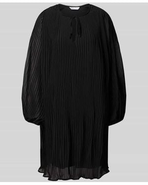 ZABAIONE Knielanges Kleid Mit Plisseefalten - Schwarz