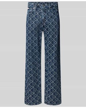 Calvin Klein Straight Leg Jeans mit Label-Detail - Blau