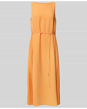 Comma, Midikleid in unifarbenem Design - Orange
