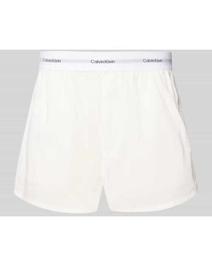 Calvin Klein Relaxed Fit Pyjama-Shorts mit elastischem Label-Bund - Weiß