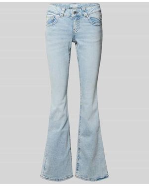 Gina Tricot Low Bootcut Jeans mit Eingrifftaschen Modell 'Y2k' - Blau