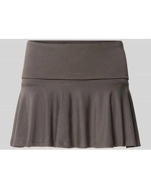 Weekday Minirock mit breitem elastischem Bund Modell 'Elli' - Grau