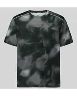 Nike Sport T-Shirts - Groen