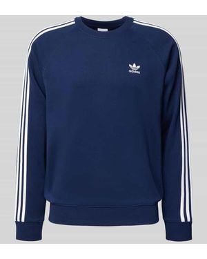 adidas Originals Sweatshirt mit Label-Stitching - Blau