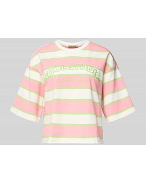 Smith & Soul Cropped Boxy Fit Sweatshirt mit Label-Stitching - Pink