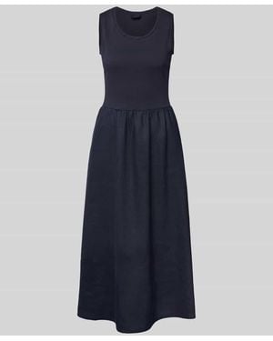 Ouí Midikleid mit Rundhalsausschnitt - Blau