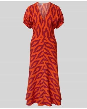 Essentiel Antwerp A-Linien Freizeitkleid mit V-Ausschnitt Modell 'KOMFORTABLE' - Rot