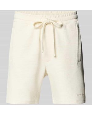 Gabba Regular Fit Sweatshorts mit Strukturmuster Modell 'Tim' - Natur