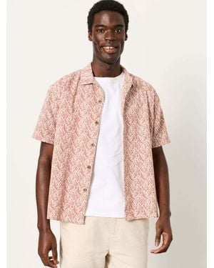 FatFace Short Sleeve Relaxed Fit Linear Leaf Print Shirt - Natural