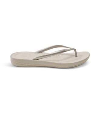 Fitflop Iqushion Ergonomic Flip-Flops - White