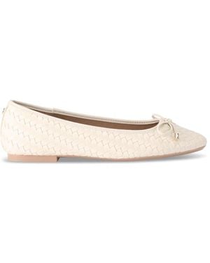 Carvela Kurt Geiger Lucca Ballerina - Natural