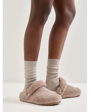 Crocs™ Classic Cozzzy Slipper - Natural