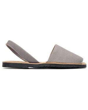 V.Gan Rambu Menorcan Sandals - White